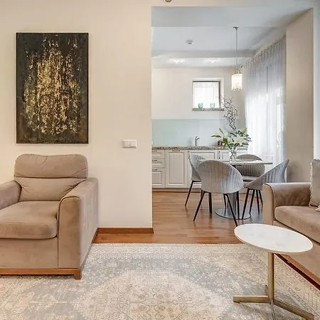 Domillion New Old Town Amber 1bdr Z1b4 Vilnius