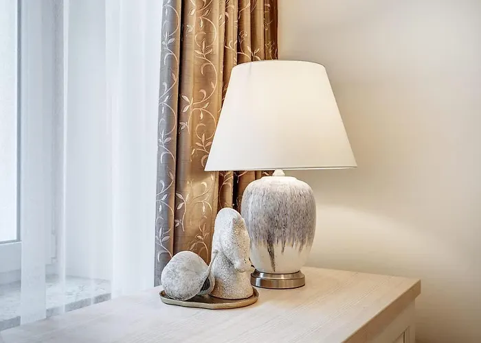 Domillion New Old Town Amber 1bdr Z1b4 アパート